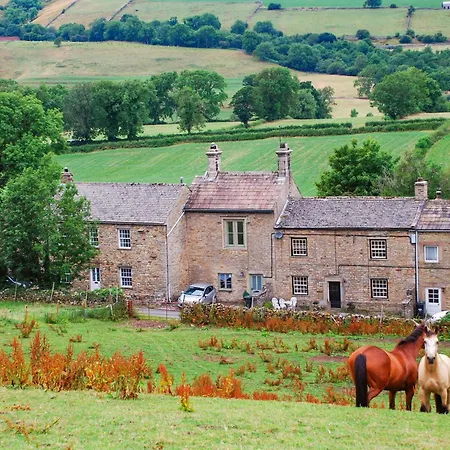 Holiday home School West Burton